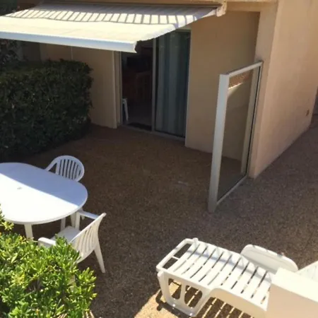 T3, 6 Pers, Pieds Dans L'eau Au Barcares, Terrasse Et Parking - Fr-1-81-157 Διαμέρισμα Le Barcarès